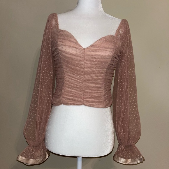 AKIRA Tops - Akira Off the Shoulder Blush Polka Dot Crop Top S